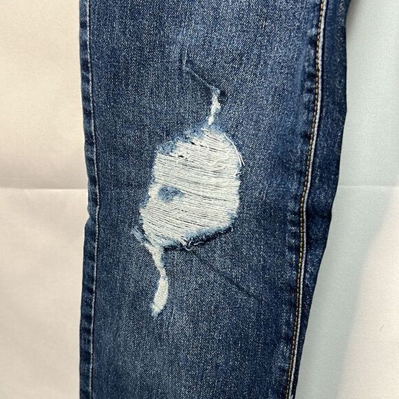 Universal Thread high-rise stretch straight jeans size 2(26 reg) NWT - Picture 4 of 16